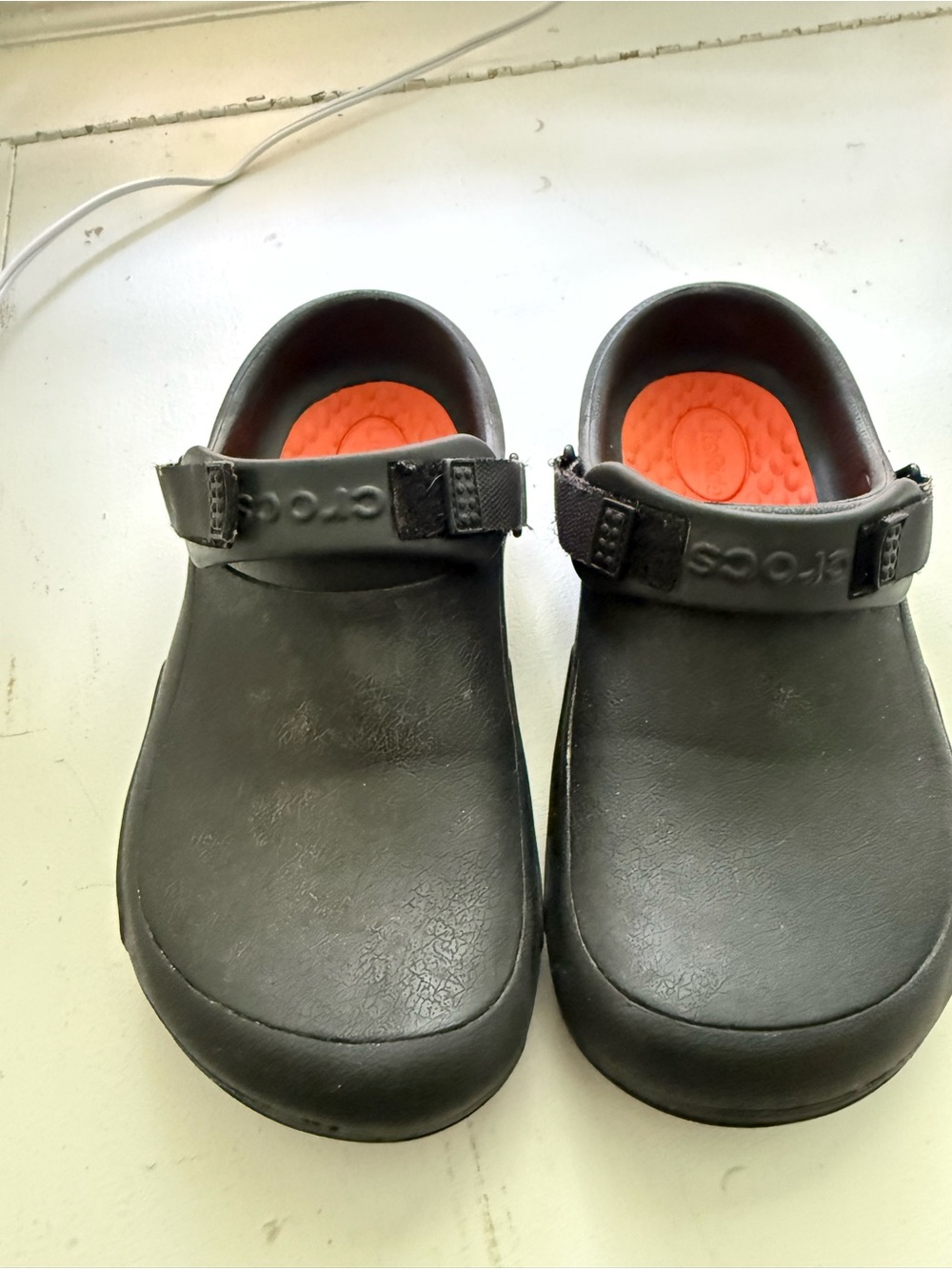 CROCS Black Slip-On Clogs with Orange Footbed Non Slip Restaurant Waitress Bar